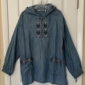 Soft surroundings embroidered light wash denim hoodie top 1/4 zip pockets XL
